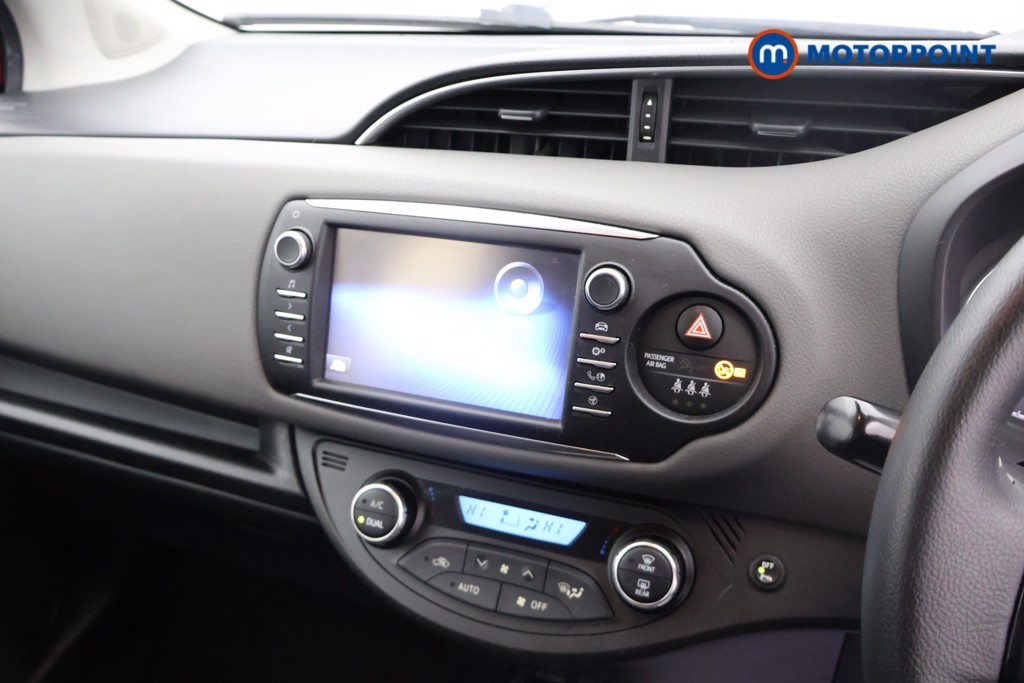 Toyota Yaris Icon Tech Automatic Petrol-Electric Hybrid Hatchback - Stock Number (1653553) - 9th supplementary image
