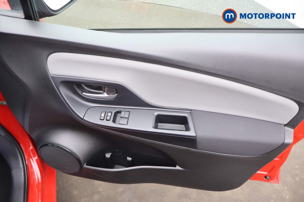 Toyota Yaris Icon Tech Automatic Petrol-Electric Hybrid Hatchback - Stock Number (1653553) - 14th supplementary image