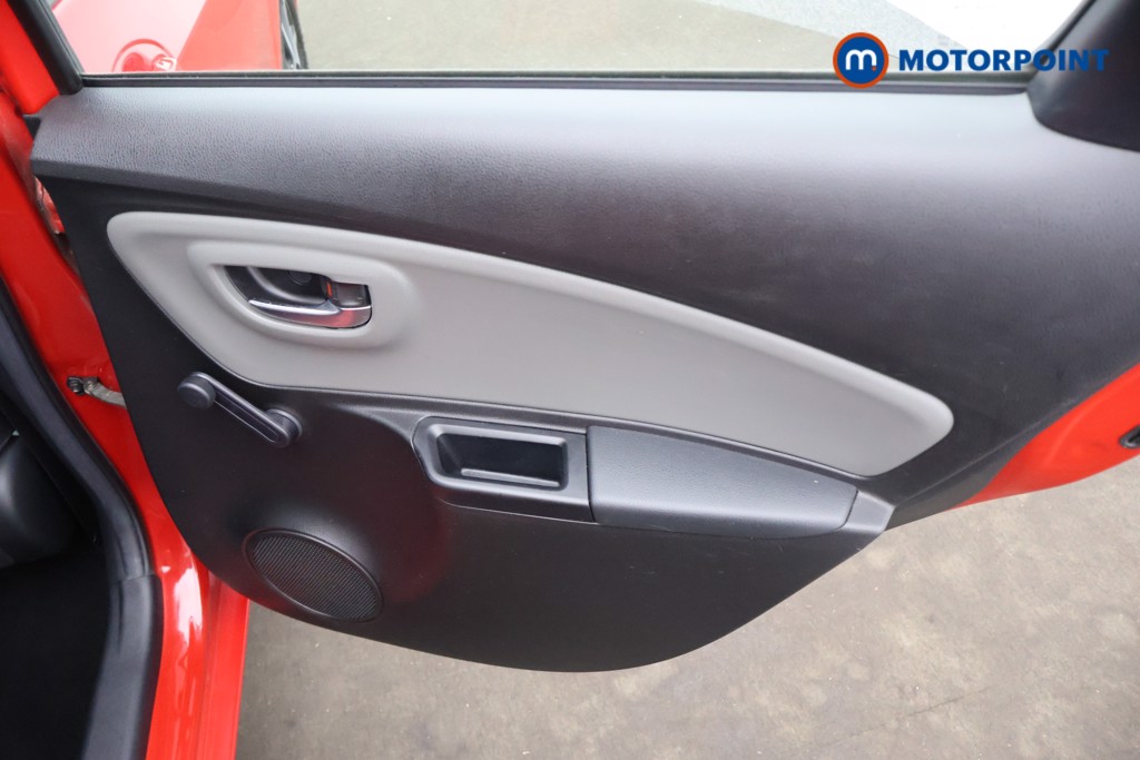 Toyota Yaris Icon Tech Automatic Petrol-Electric Hybrid Hatchback - Stock Number (1653553) - 17th supplementary image