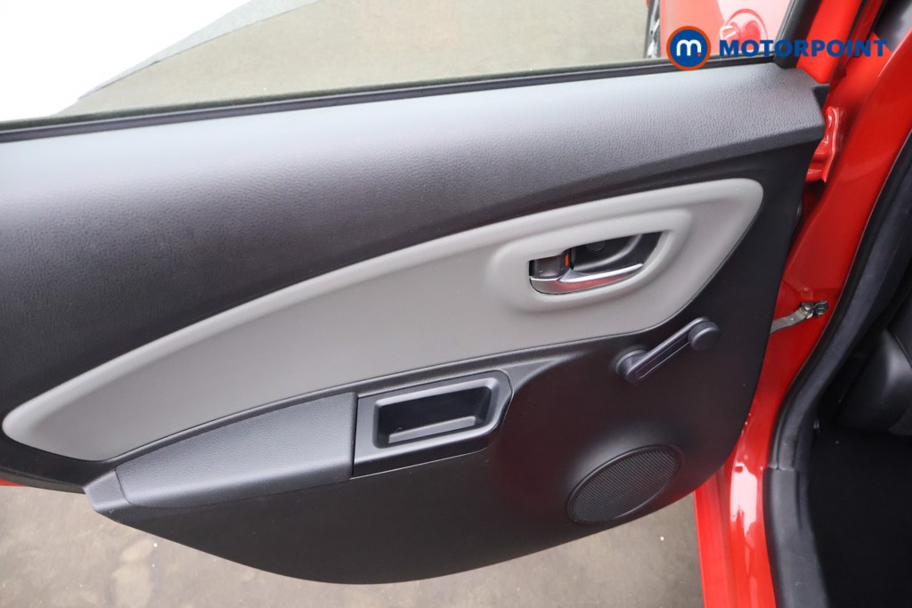 Toyota Yaris Icon Tech Automatic Petrol-Electric Hybrid Hatchback - Stock Number (1653553) - 20th supplementary image