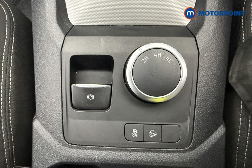 Volkswagen Amarok Life Manual Diesel Double Cab Pick-Up - Stock Number (1654041) - 17th supplementary image
