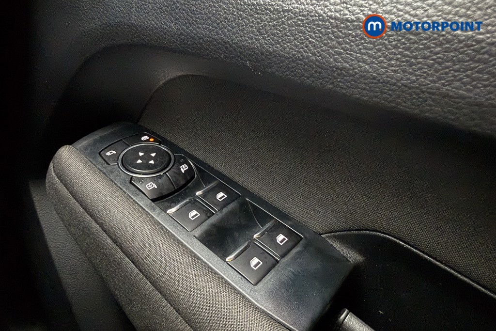 Volkswagen Amarok Life Manual Diesel Double Cab Pick-Up - Stock Number (1654041) - 18th supplementary image