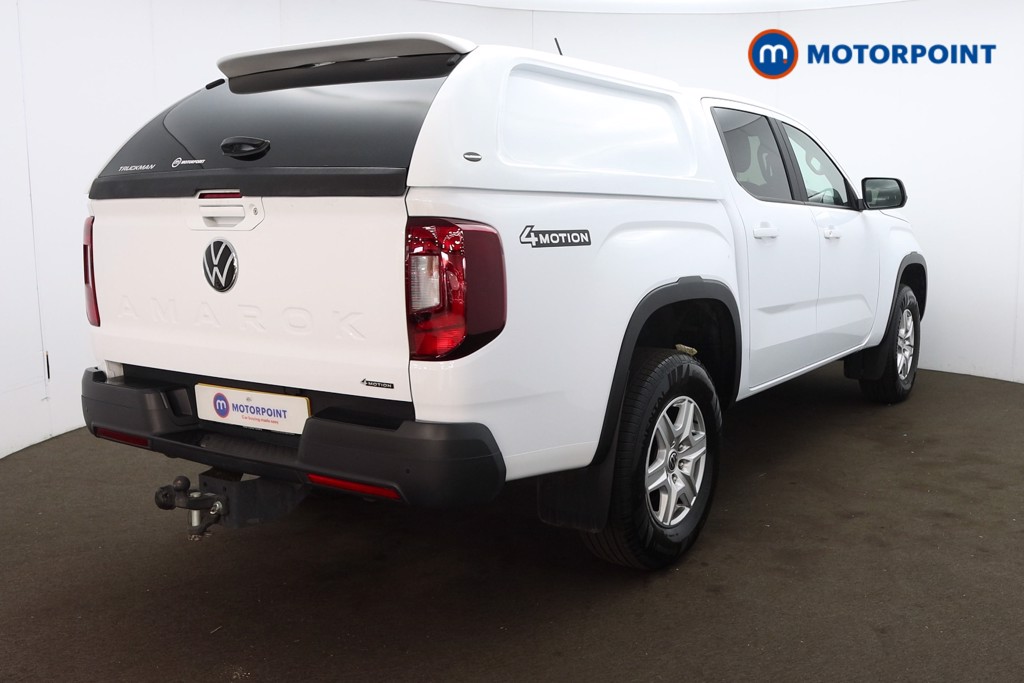 Volkswagen Amarok Life Manual Diesel Double Cab Pick-Up - Stock Number (1654041) - Drivers side rear corner