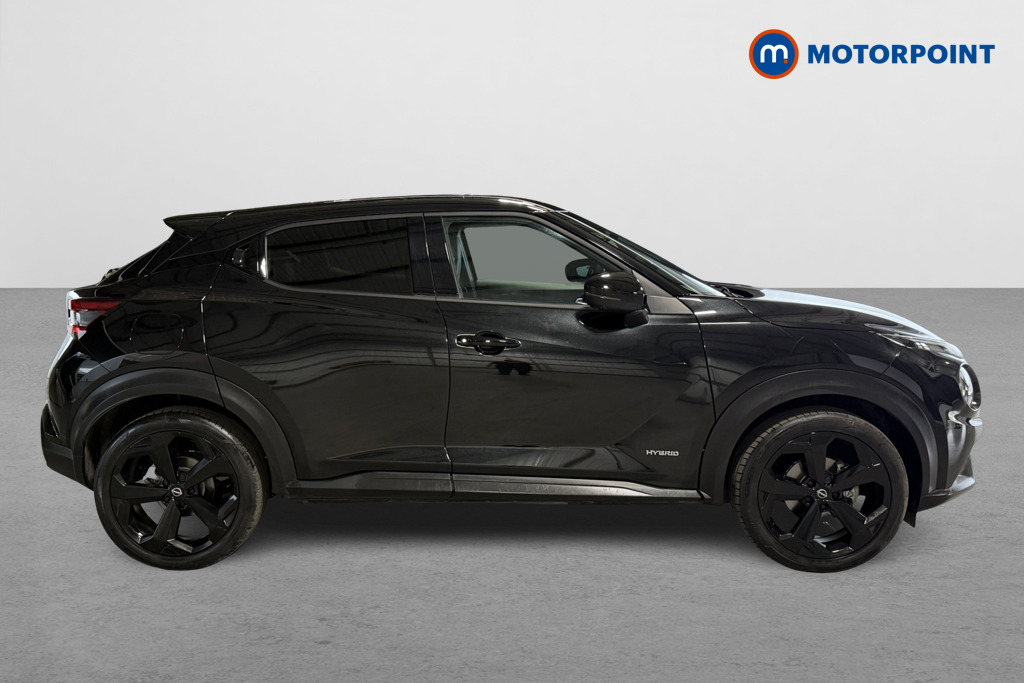 Nissan Juke Tekna Automatic Petrol-Electric Hybrid SUV - Stock Number (1654104) - Drivers side