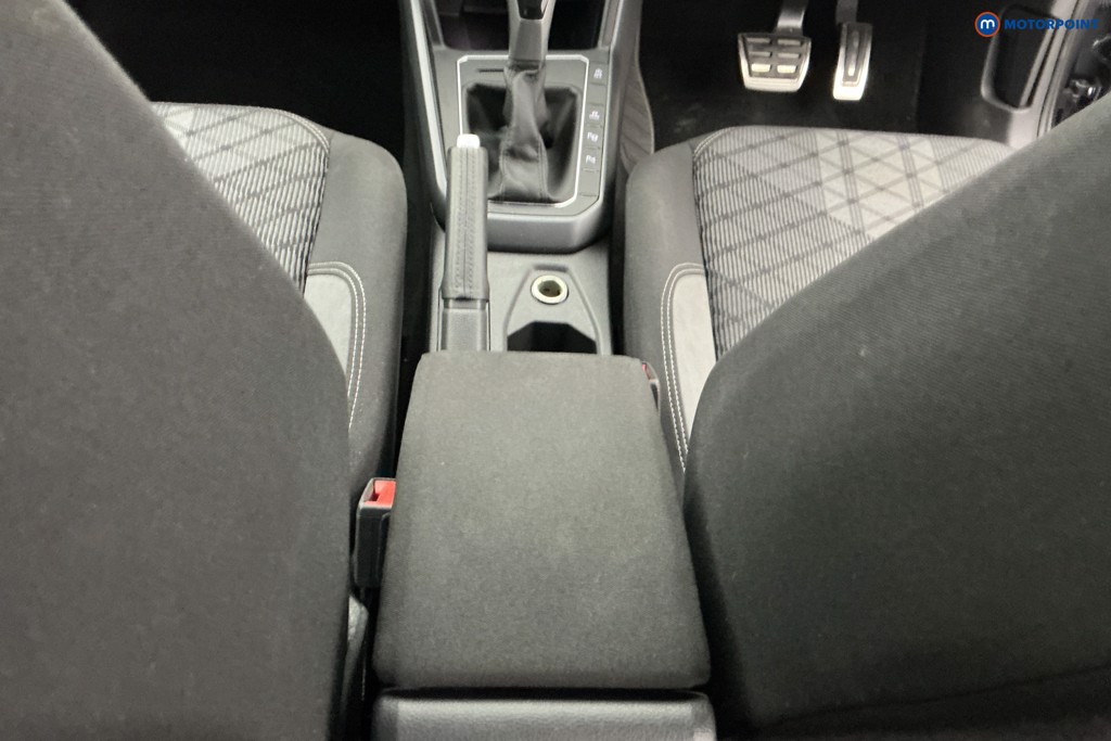 Volkswagen Taigo R-Line Automatic Petrol SUV - Stock Number (1654197) - 11th supplementary image