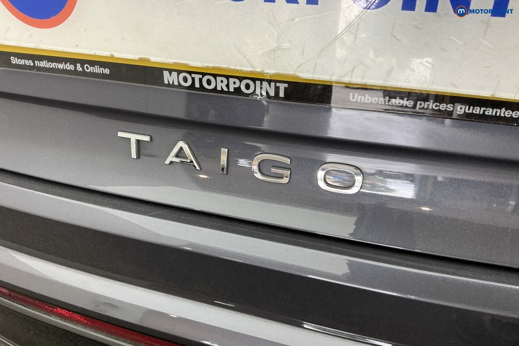 Volkswagen Taigo R-Line Automatic Petrol SUV - Stock Number (1654197) - 32nd supplementary image