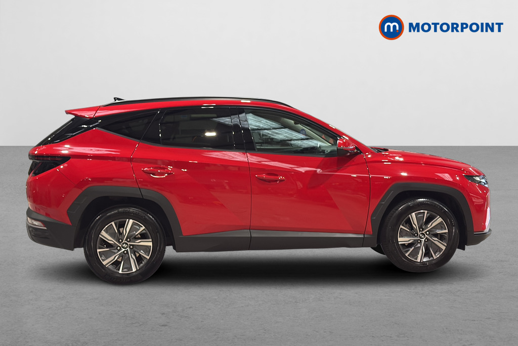 Hyundai Tucson Se Connect Manual Petrol SUV - Stock Number (1654524) - Passenger side