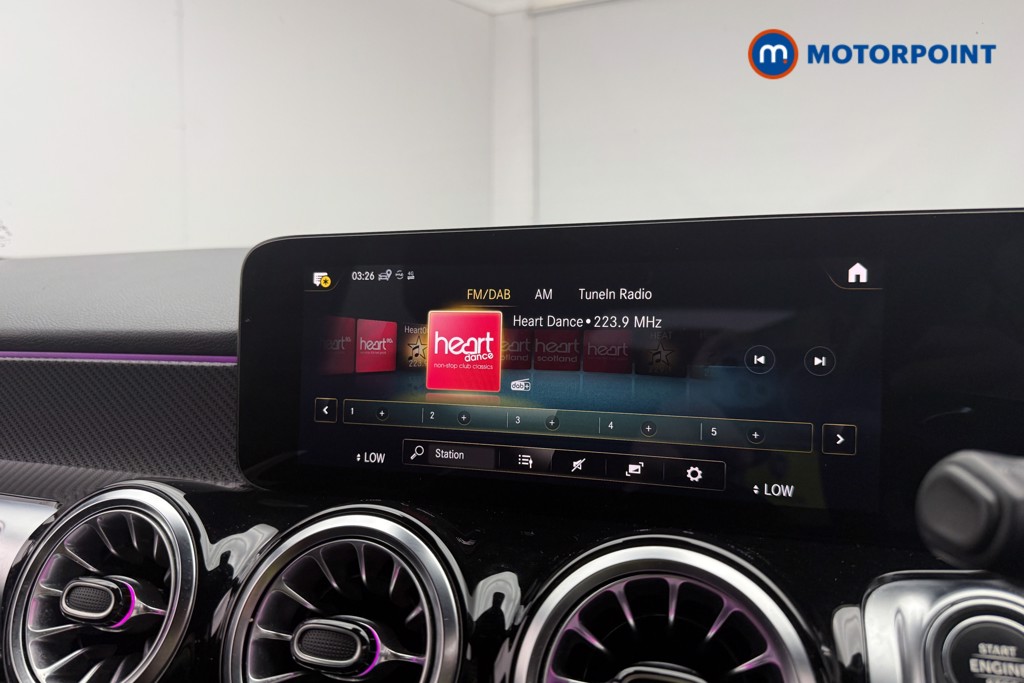 Mercedes-Benz GLB Amg Line Automatic Petrol SUV - Stock Number (1654551) - 12th supplementary image