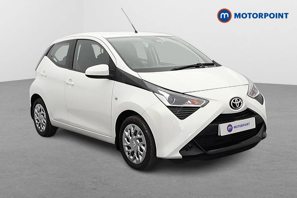 Toyota AYGO listing photo