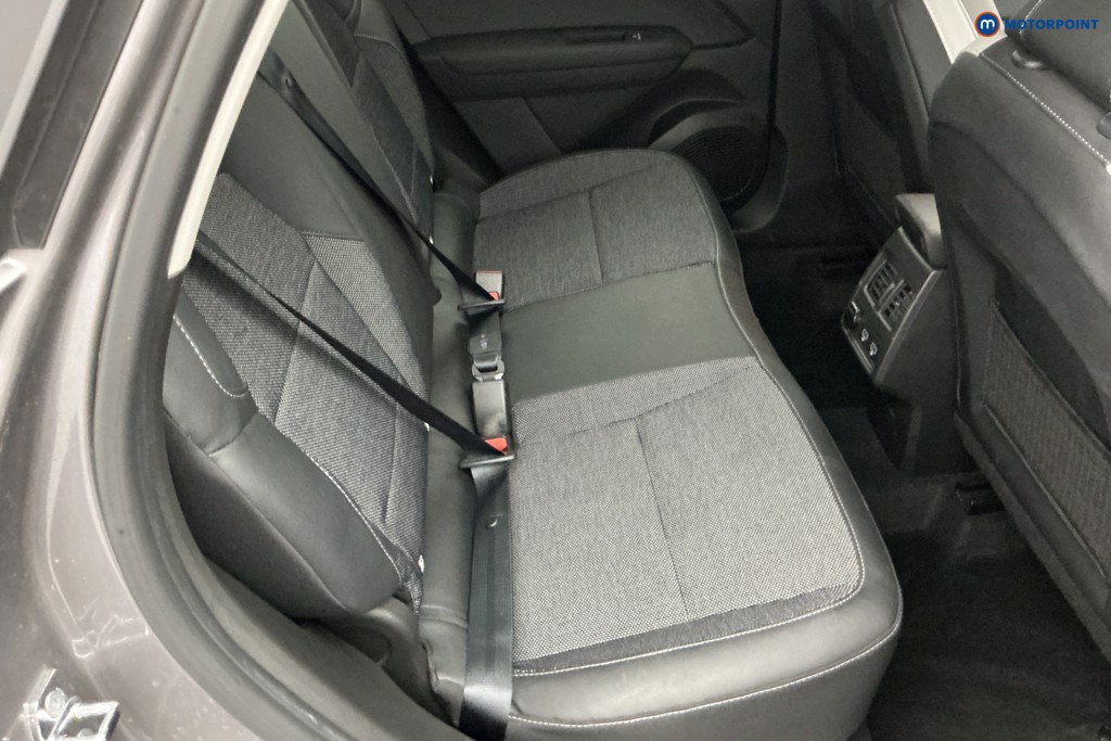 Renault Captur Techno Manual Petrol SUV - Stock Number (1654610) - 4th supplementary image