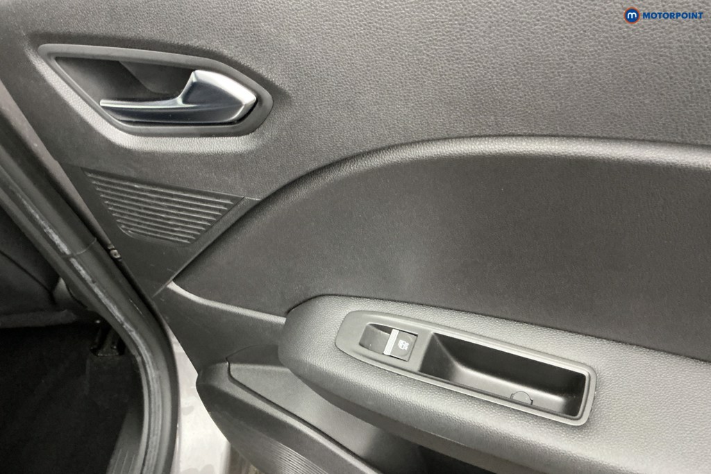 Renault Captur Techno Manual Petrol SUV - Stock Number (1654610) - 27th supplementary image