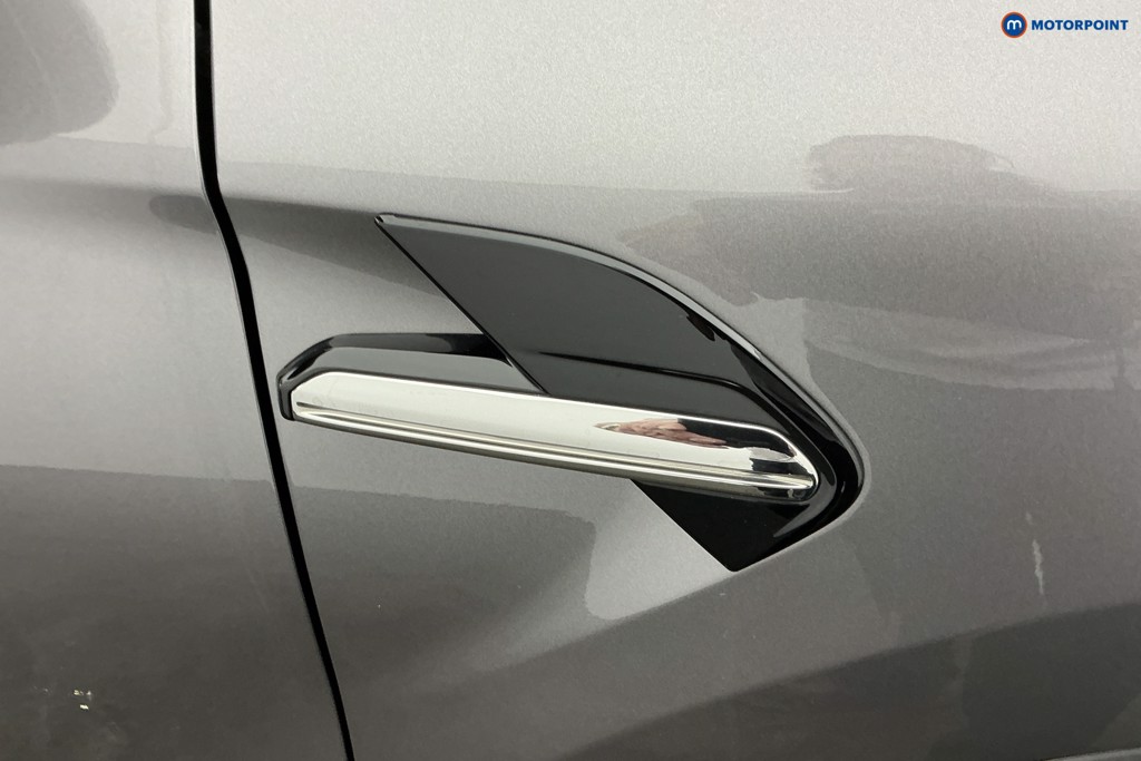 Renault Captur Techno Manual Petrol SUV - Stock Number (1654610) - 30th supplementary image