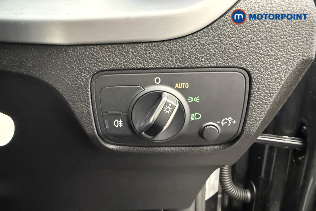 Audi Q2 S Line Automatic Petrol SUV - Stock Number (1654657) - 19th supplementary image