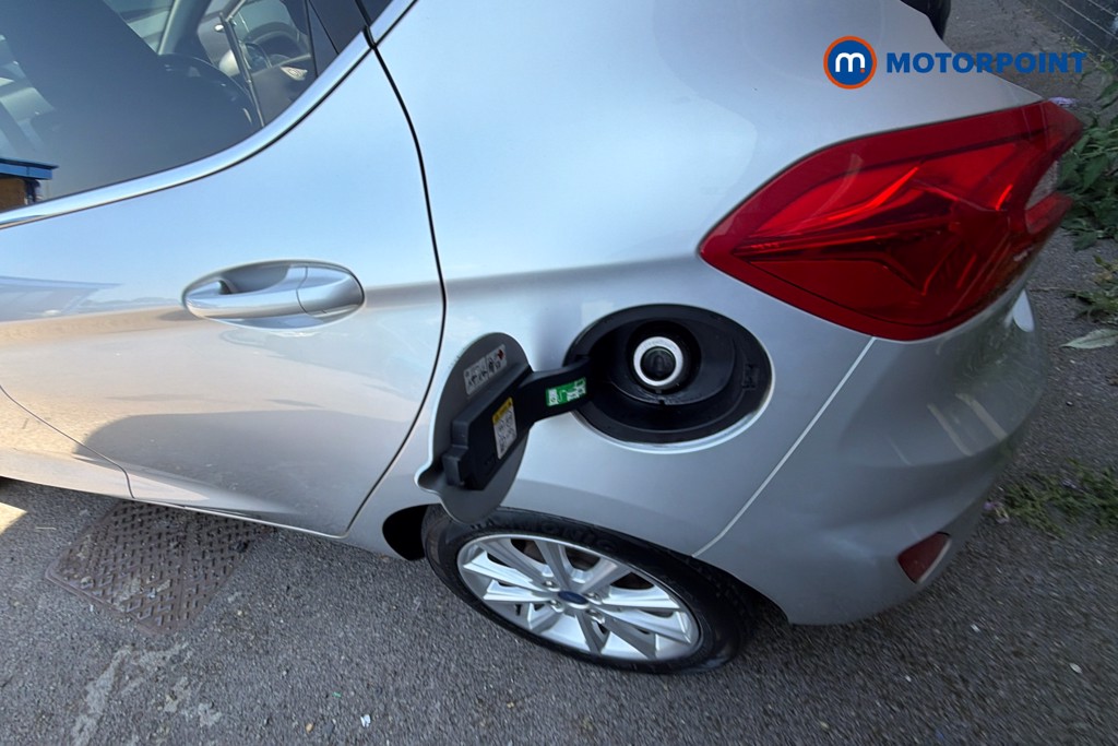 Ford Fiesta Titanium Manual Petrol Hatchback - Stock Number (1654941) - 41st supplementary image