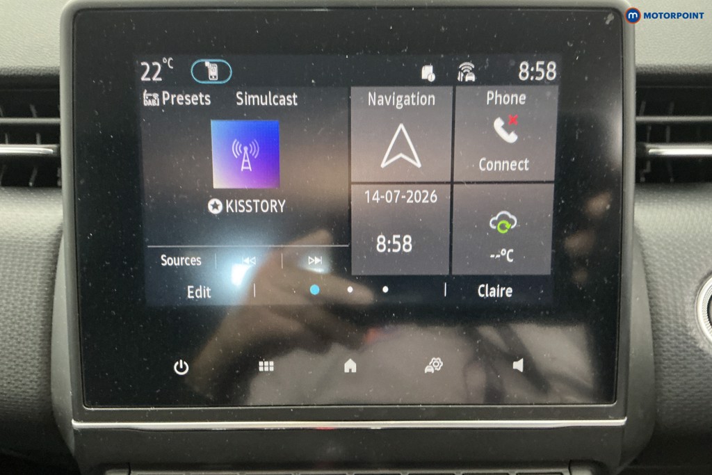 Renault Clio Iconic Edition Manual Petrol Hatchback - Stock Number (1654992) - 2nd supplementary image