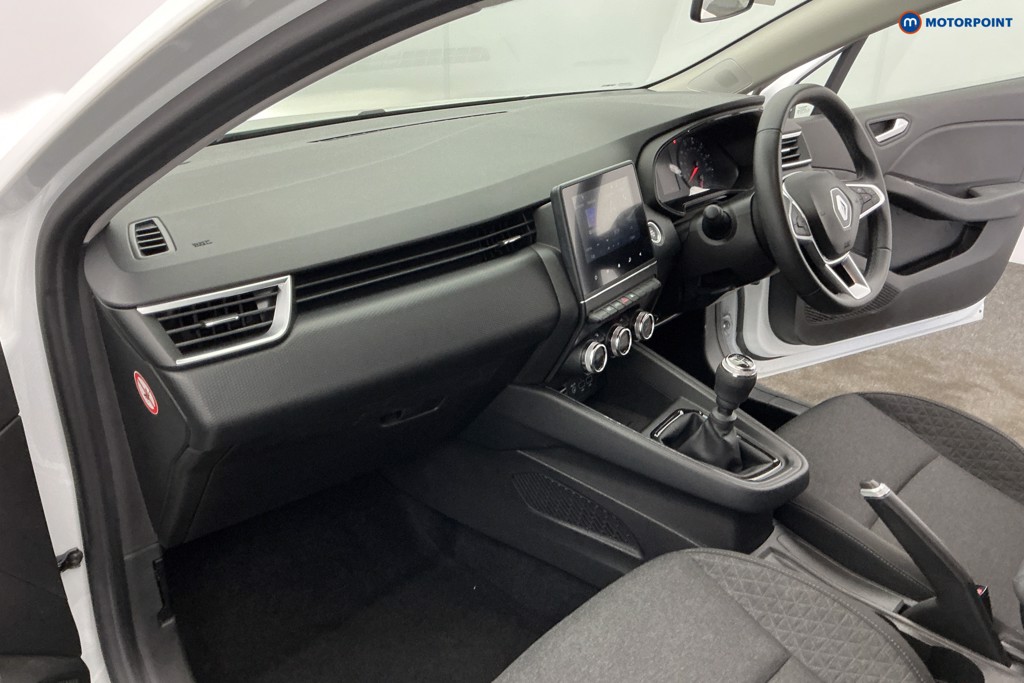 Renault Clio Iconic Edition Manual Petrol Hatchback - Stock Number (1654992) - 9th supplementary image