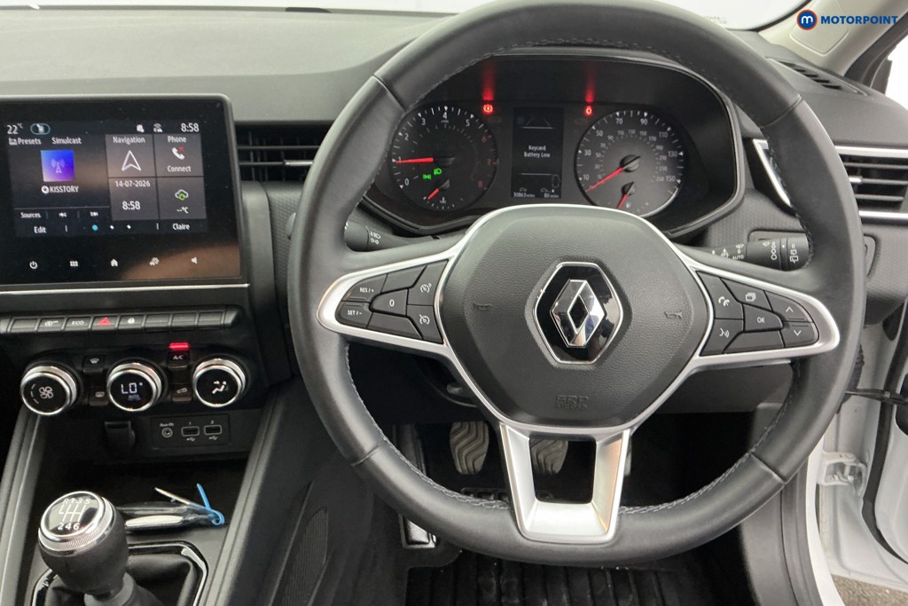 Renault Clio Iconic Edition Manual Petrol Hatchback - Stock Number (1654992) - 1st supplementary image