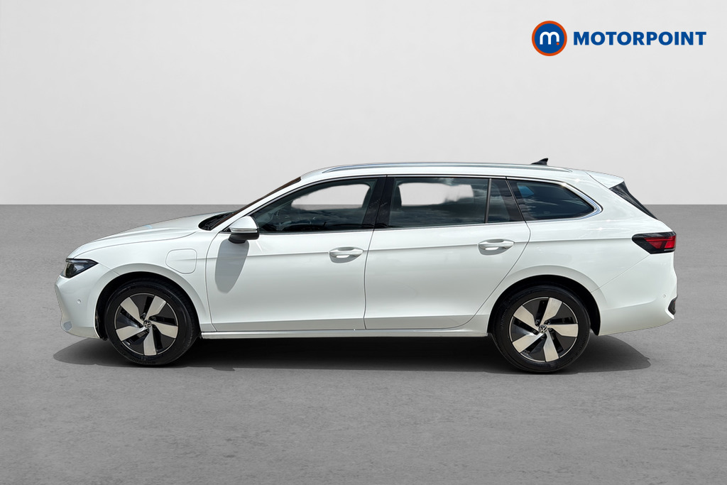 Volkswagen Passat Life Automatic Petrol Plug-In Hybrid Estate - Stock Number (1655211) - Drivers side