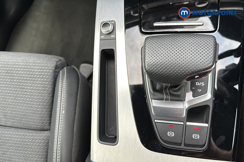Audi Q5 S Line Automatic Petrol SUV - Stock Number (1655516) - 15th supplementary image