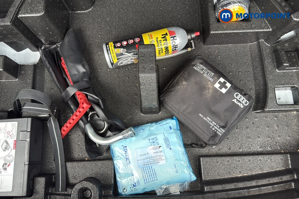Audi Q5 S Line Automatic Petrol SUV - Stock Number (1655516) - 33rd supplementary image