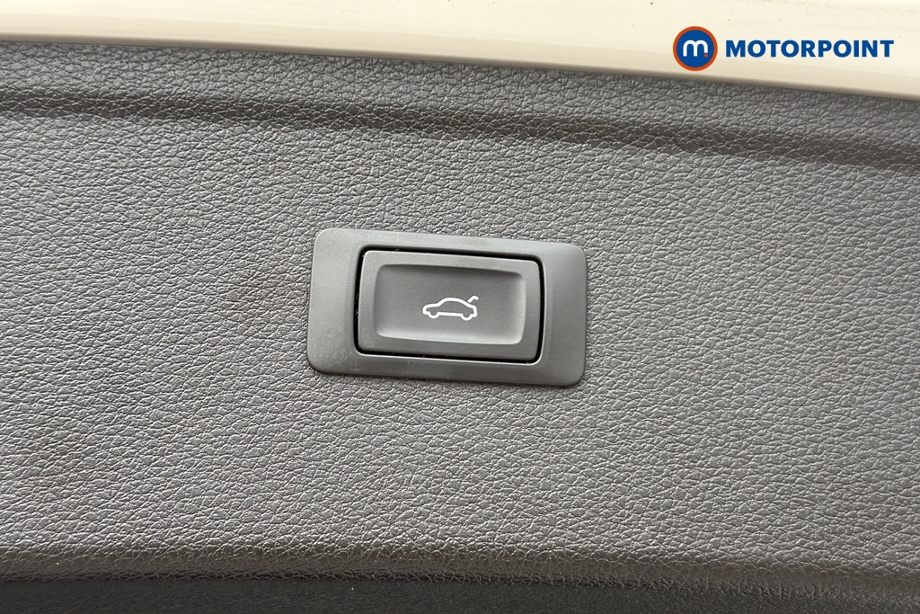 Audi Q5 S Line Automatic Petrol SUV - Stock Number (1655516) - 35th supplementary image