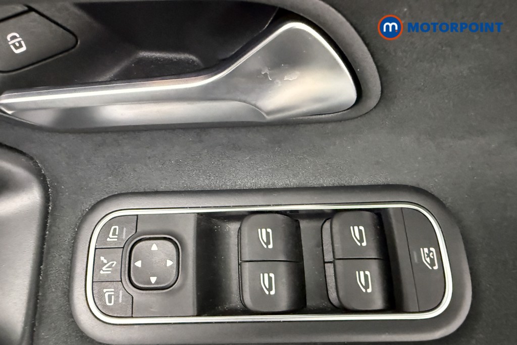 Mercedes-Benz A Class Amg Line Automatic Petrol Hatchback - Stock Number (1655717) - 20th supplementary image