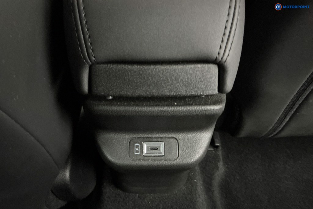 Jeep Avenger Altitude Manual Petrol SUV - Stock Number (1655767) - 10th supplementary image