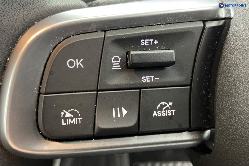 Jeep Avenger Altitude Manual Petrol SUV - Stock Number (1655767) - 20th supplementary image