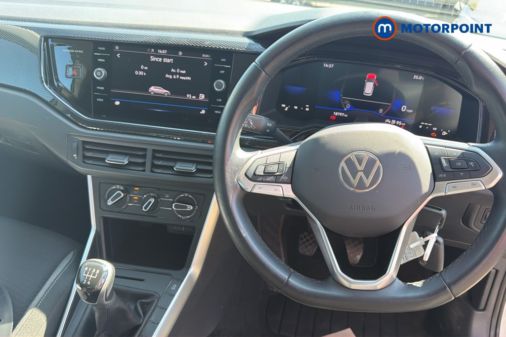 Volkswagen Polo Life Manual Petrol Hatchback - Stock Number (1655875) - 2nd supplementary image