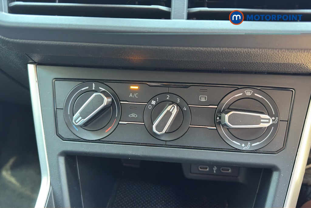 Volkswagen Polo Life Manual Petrol Hatchback - Stock Number (1655884) - 12th supplementary image