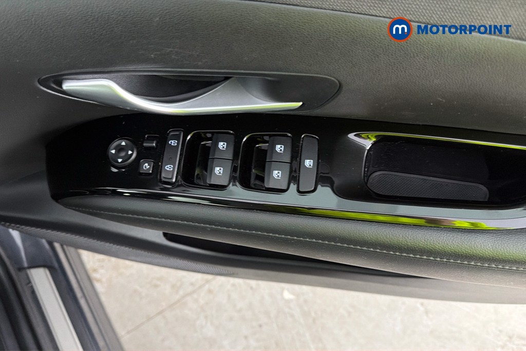 Hyundai Tucson Ultimate Automatic Petrol-Electric Hybrid SUV - Stock Number (1656495) - 20th supplementary image