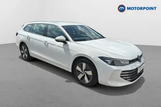 Volkswagen Passat Life Automatic Petrol Plug-In Hybrid Estate - Stock Number (1656628) - Drivers side front corner