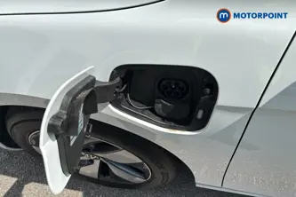 Volkswagen Passat Life Automatic Petrol Plug-In Hybrid Estate - Stock Number (1656628) - 40th supplementary image