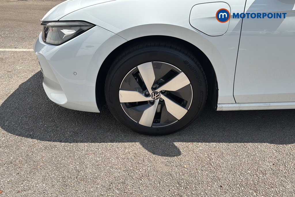 Volkswagen Passat Life Automatic Petrol Plug-In Hybrid Estate - Stock Number (1656628) - 44th supplementary image