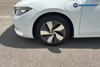 Volkswagen Passat Life Automatic Petrol Plug-In Hybrid Estate - Stock Number (1656628) - 44th supplementary image