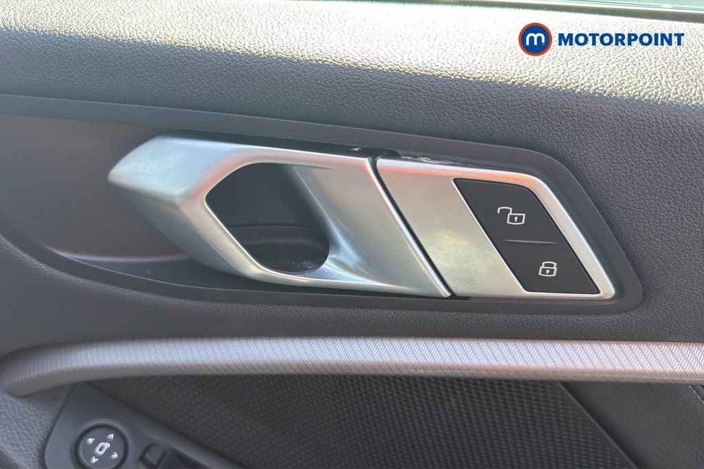 BMW 2 Series M235i Automatic Petrol Saloon - Stock Number (1656783) - 42nd supplementary image