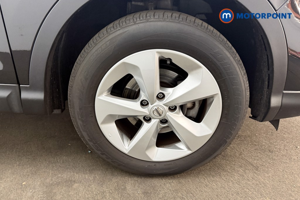 Nissan Qashqai Acenta Premium Manual Petrol SUV - Stock Number (1657467) - 21st supplementary image