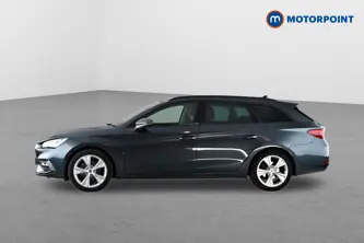 Seat Leon FR Manual Petrol Estate - Stock Number (1657486) - Passenger side front corner