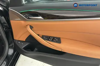 BMW 5 Series SE Automatic Petrol Plug-In Hybrid Saloon - Stock Number (1657684) - 18th supplementary image
