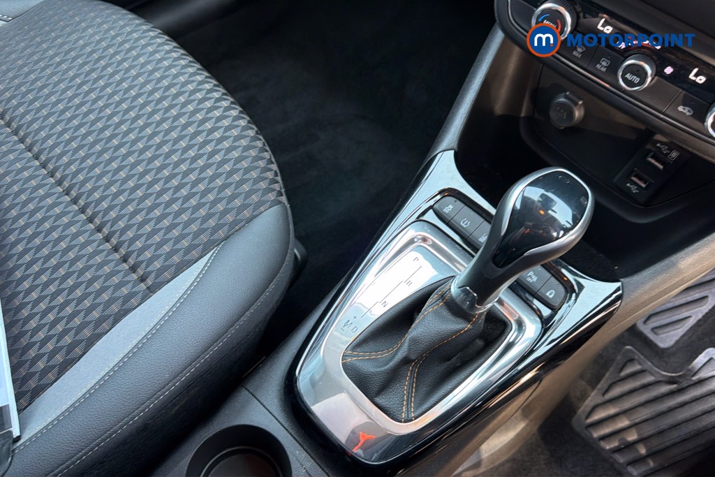 Vauxhall Crossland X Business Edition Nav Automatic Petrol SUV - Stock Number (1657989) - 15th supplementary image