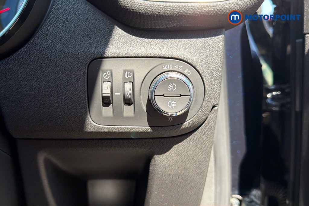 Vauxhall Crossland X Business Edition Nav Automatic Petrol SUV - Stock Number (1657989) - 18th supplementary image