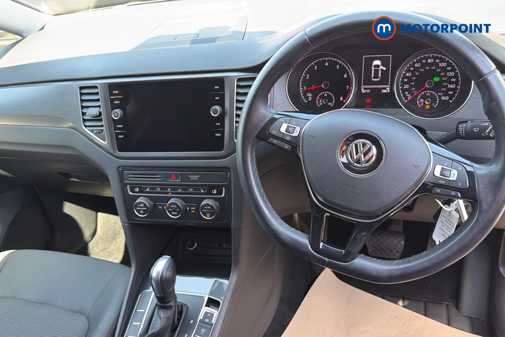 Volkswagen Golf Sv Match Automatic Petrol Hatchback - Stock Number (1657992) - 2nd supplementary image
