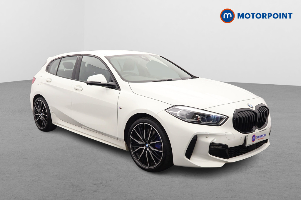 BMW 1 Series M Sport Automatic Diesel Hatchback - Stock Number (1658042) - Drivers side front corner