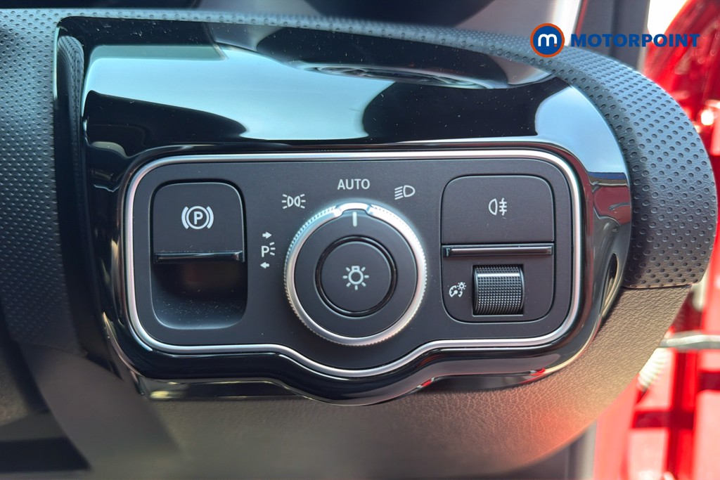 Mercedes-Benz CLA Amg Line Automatic Diesel Coupe - Stock Number (1658536) - 18th supplementary image