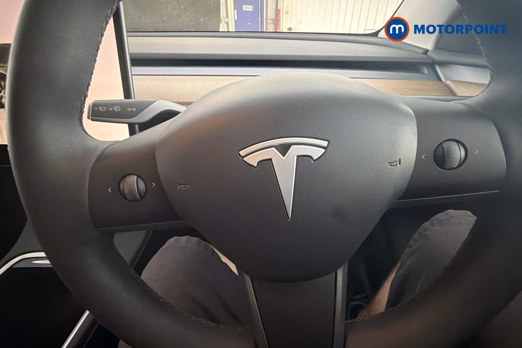Tesla Model Y Long Range Automatic Electric SUV - Stock Number (1658628) - 5th supplementary image