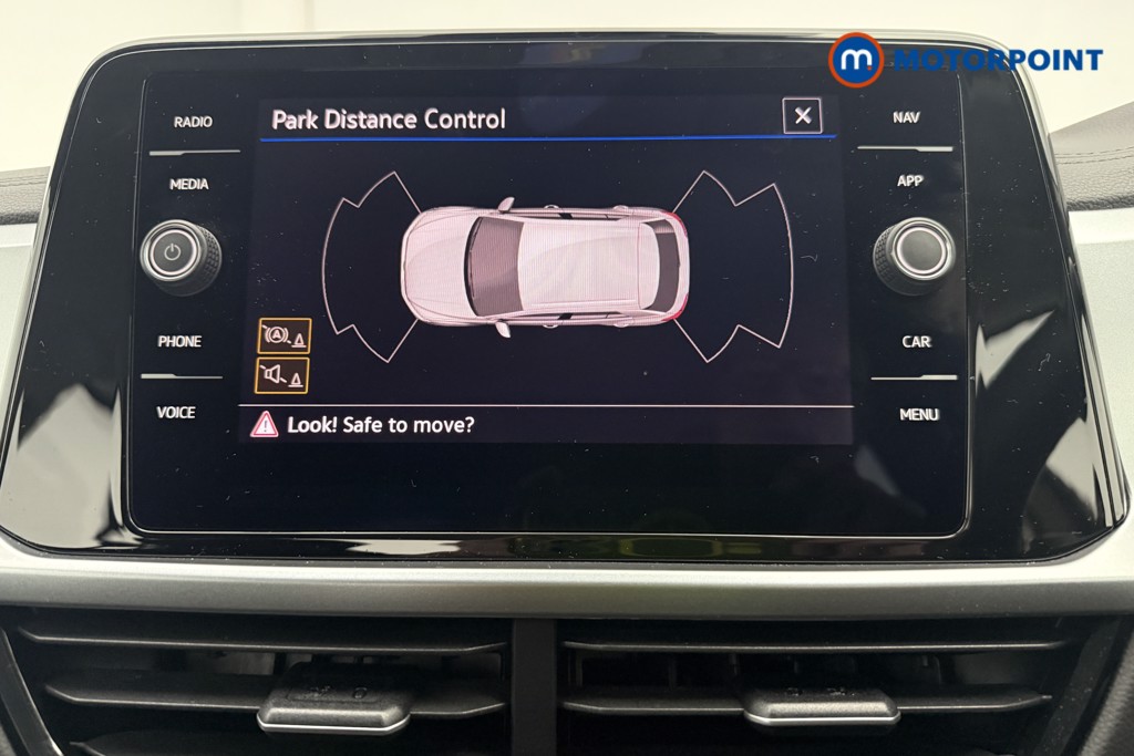 Volkswagen T-Roc Life Manual Petrol SUV - Stock Number (1658889) - 3rd supplementary image