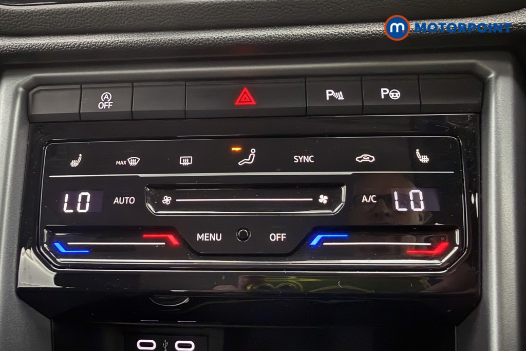 Volkswagen T-Roc Life Manual Petrol SUV - Stock Number (1658889) - 14th supplementary image