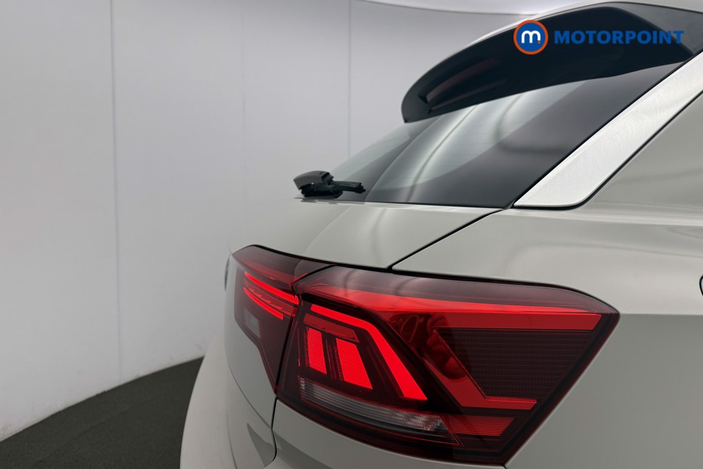 Volkswagen T-Roc Life Manual Petrol SUV - Stock Number (1658889) - 25th supplementary image