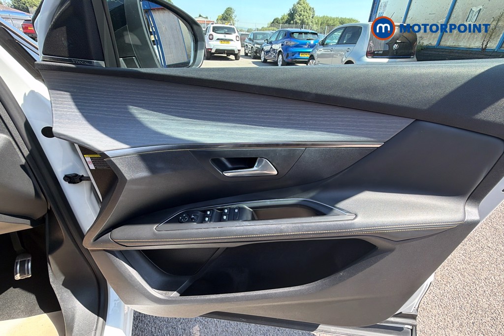 Peugeot 3008 GT Automatic Petrol Plug-In Hybrid SUV - Stock Number (1658901) - 19th supplementary image
