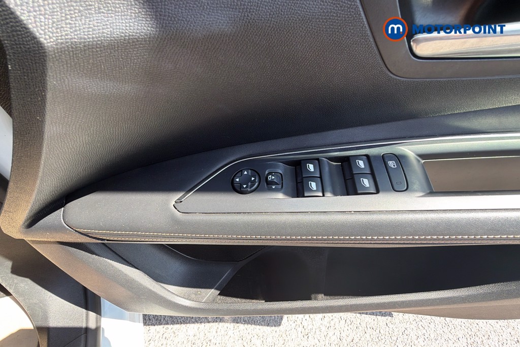 Peugeot 3008 GT Automatic Petrol Plug-In Hybrid SUV - Stock Number (1658901) - 20th supplementary image